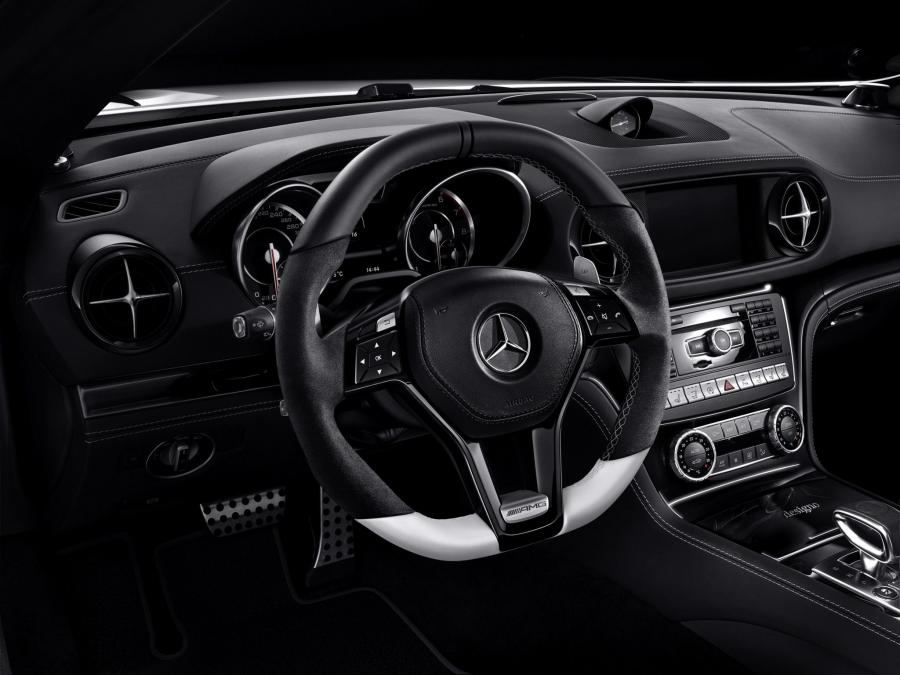  Mercedes-Benz SL63 AMG 2LOOK Edition 2014 года  (фото 3 из 4)